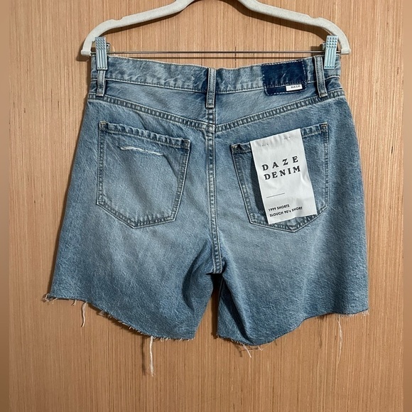 DAZE 1999 Slouch 90’s Denim Shorts, Size 26 (v) - Picture 4 of 12